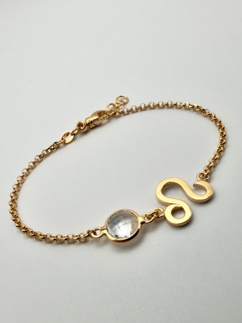 Bracciale argento 925 placcato oro con segno zodiacale del leone e quarzo naturale cristallo di rocca, lavorato a mano da WB Oro Gioielli Laboratorio Orafo a Mirano
